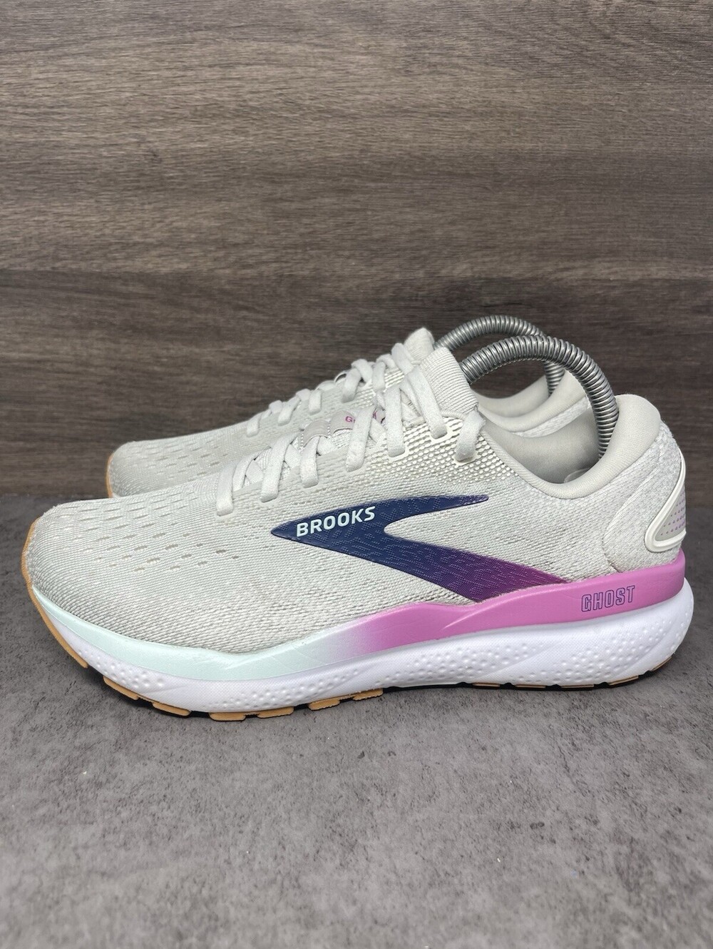 Brooks Ghost 16 Womens Size 8  Running Walking Road Athletic Shoes Blue trainer
